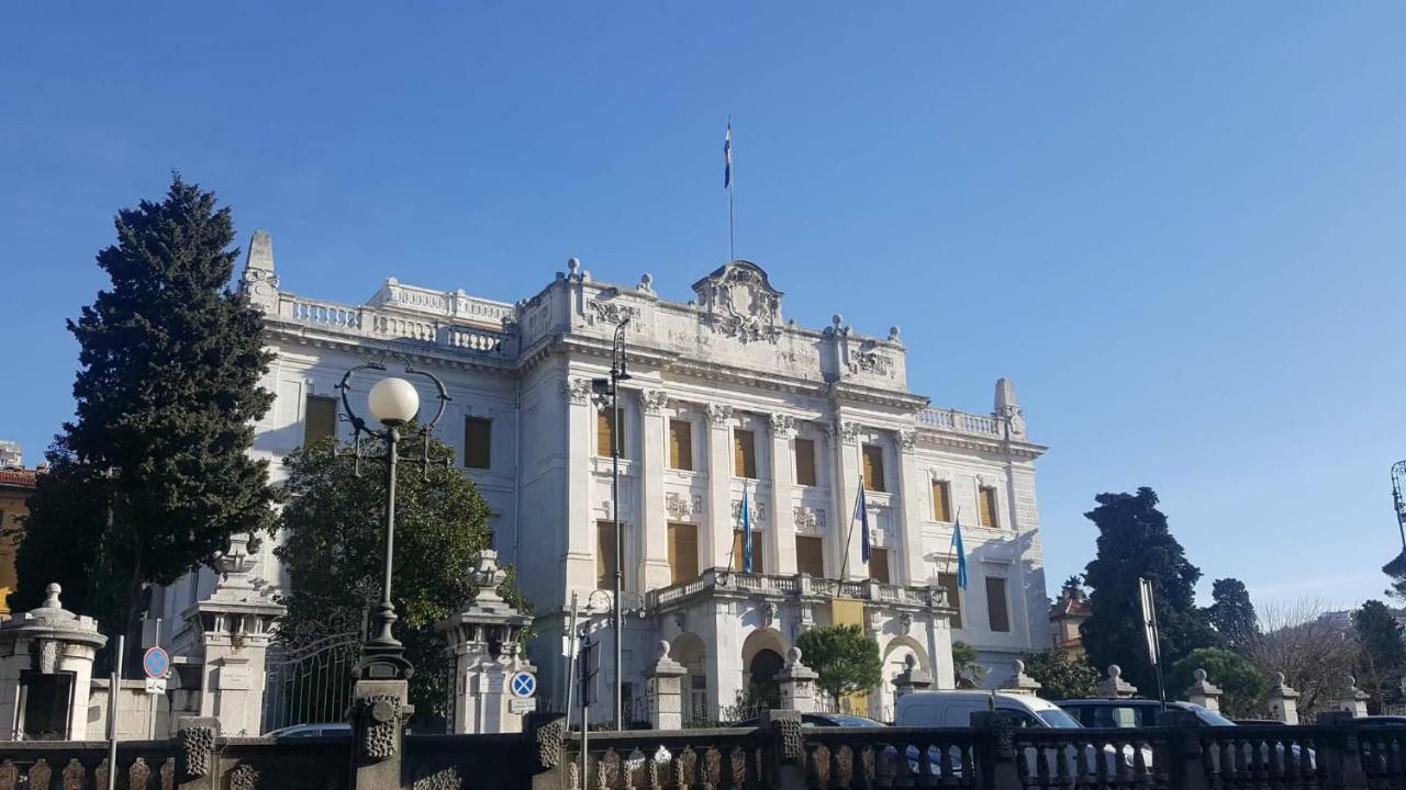 Apartman Baronessa Agatha Daire Rijeka Dış mekan fotoğraf